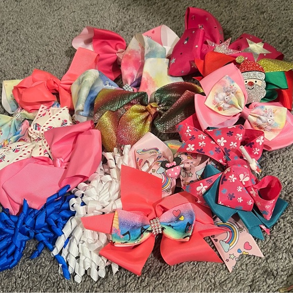 Girls bows - Picture 7 of 8